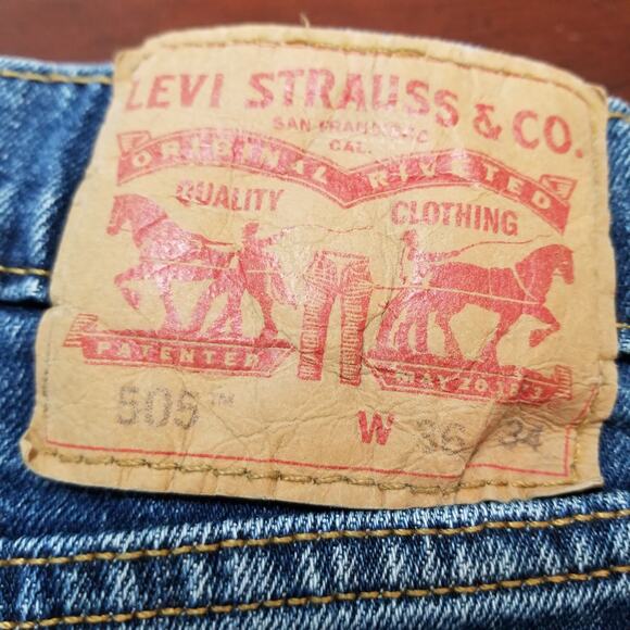 Levi's 505 Med Wash Regular Fit Men's Red Tab Straight Leg Denim Jeans Sz 36X34 - Picture 5 of 10